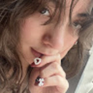 Meet your Posher, Isabella